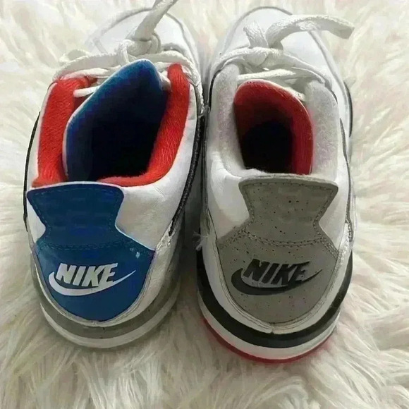 Jordan four what the for mid size 3 - Picture 3 of 7